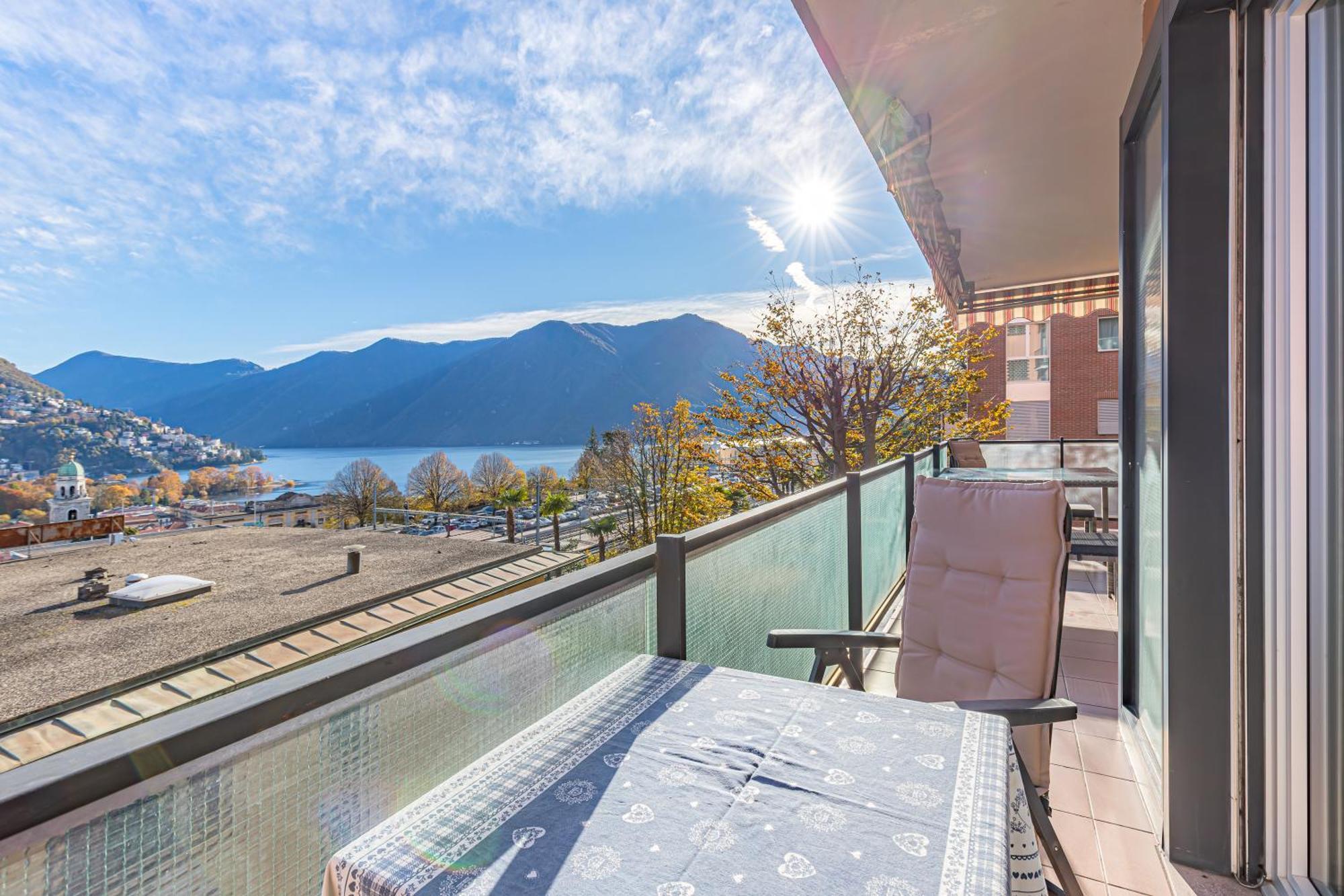 Apartament Imperial Of Lugano 4 With A Lake View Behind The Station And 10 Min From The Lake Zewnętrze zdjęcie